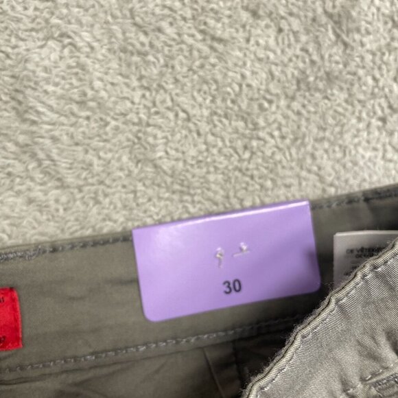 NEW Unionbay Men's Size 30 Cargo Shorts Gray Cotton & Spandex - Picture 5 of 8